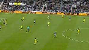 Νιούκαστλ και Τότεναμ: Αντιπαράθεση με Σημασία στην Premier League